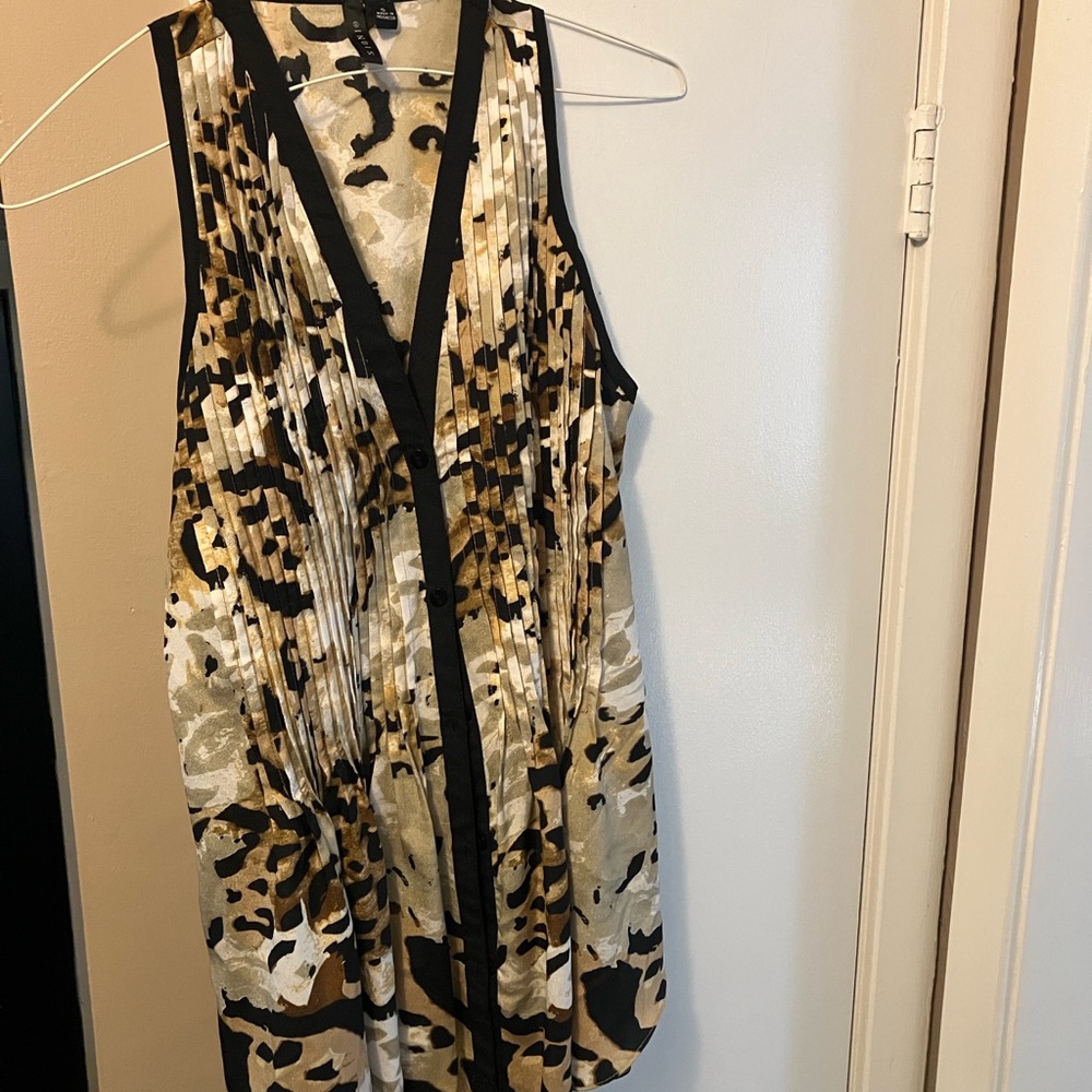 Sleeveless women blouse S